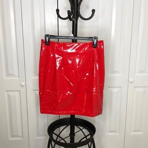 Size M Shiny Red Mini Skirt